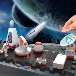 Dis - TOY CIRCUITRY ACTION SPACE STATION