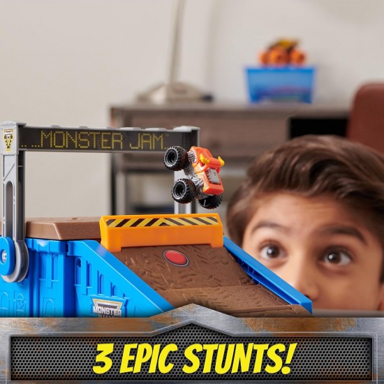 Monster Jam Mini Flip & Go Playset Monster Jam Mini Flip & Go Playset