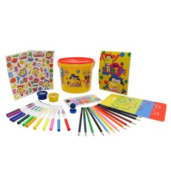 PLAY DOH 46 PIECES ART SET IN BUCKET